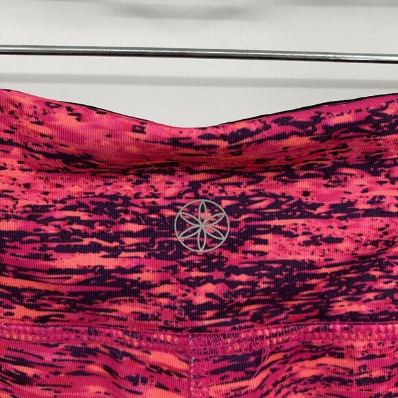 Gaiam Girl's Stretch Elastic Waist Cropped Capri Leggings Marled Pink Size XL 16 - Picture 4 of 10